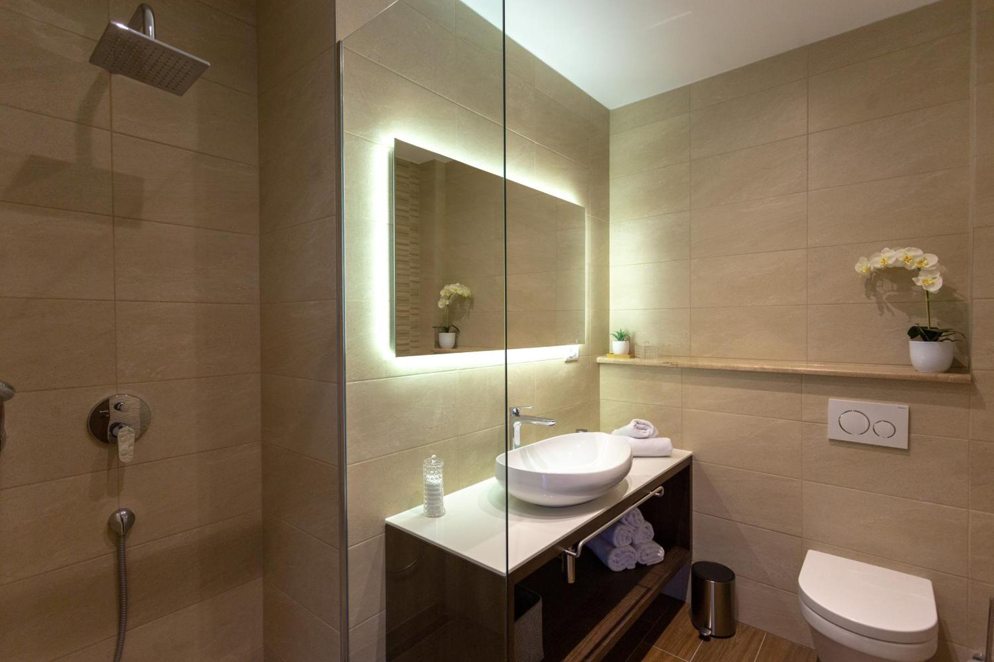 Villa Fortis B&B โตรกีร์ ห้อง รูปภาพ