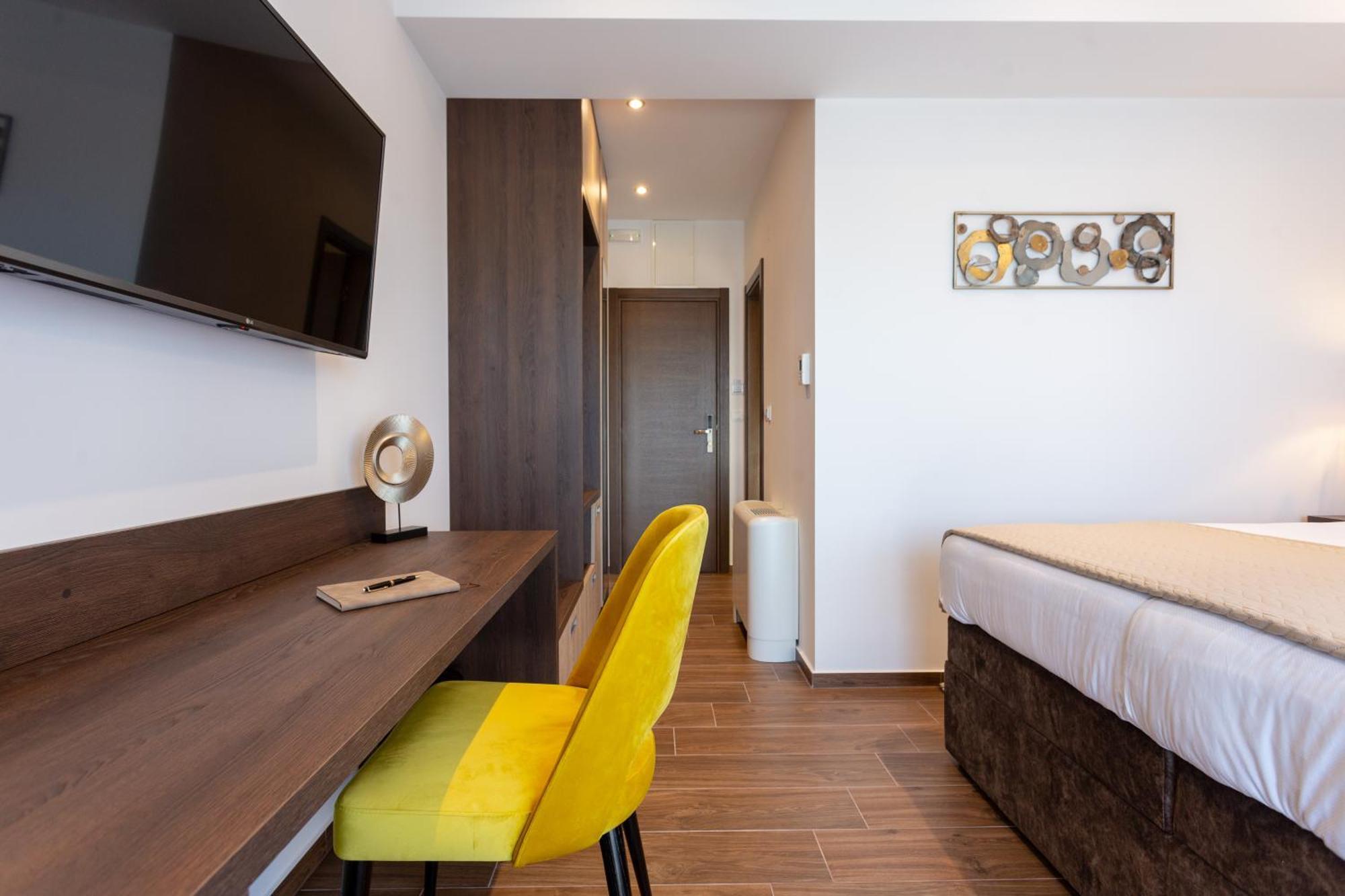 Villa Fortis B&B โตรกีร์ ห้อง รูปภาพ