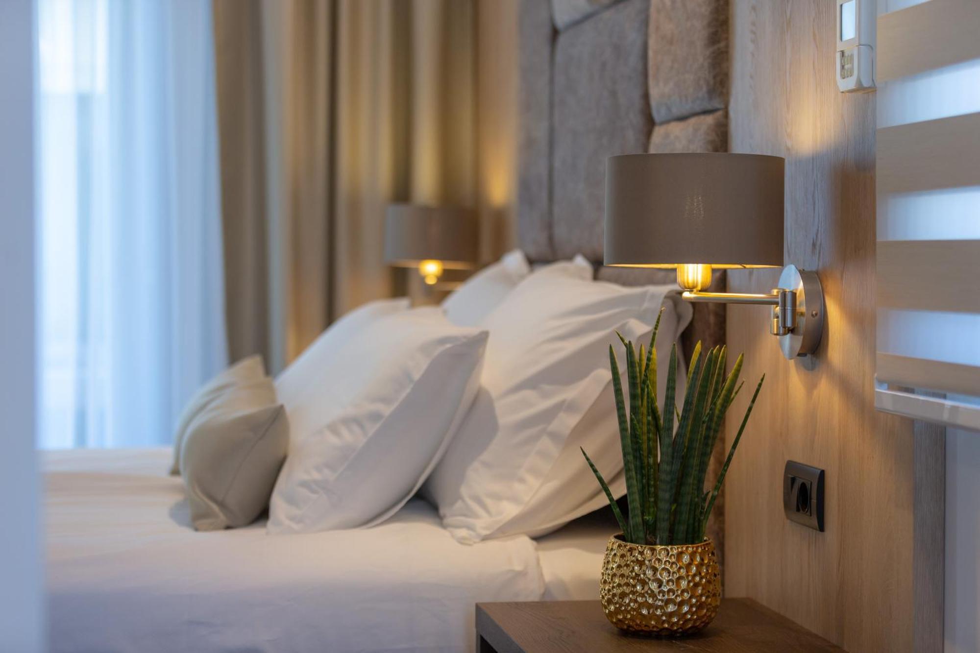 Villa Fortis B&B โตรกีร์ ห้อง รูปภาพ